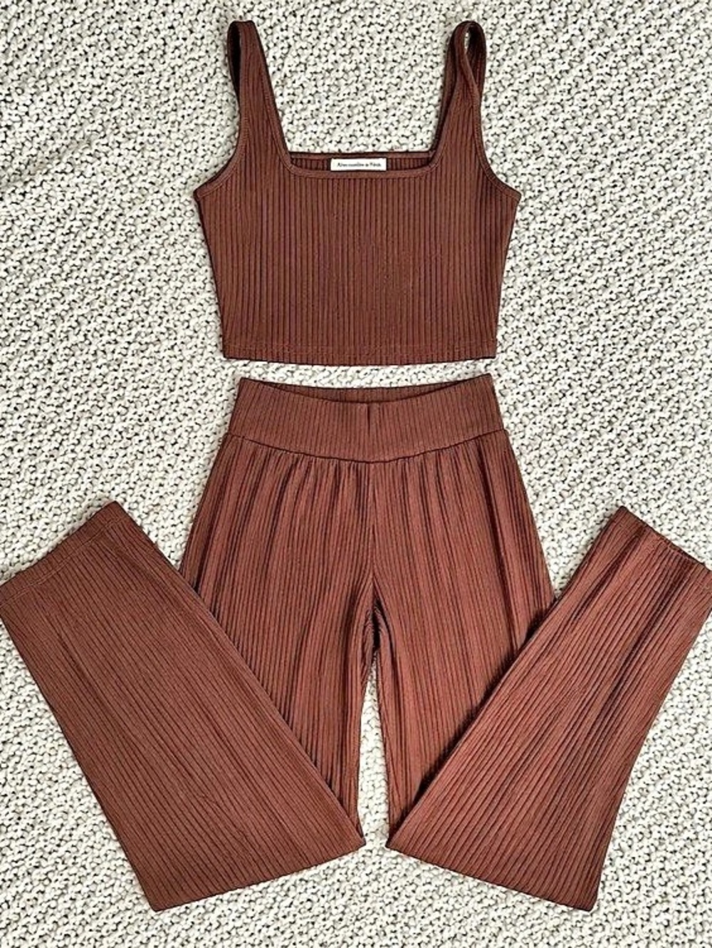 Abercrombie & Fitch Ribbed Two-Piece Set in Brown Size Medium